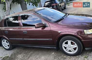 Хэтчбек Opel Astra 2002 в Измаиле