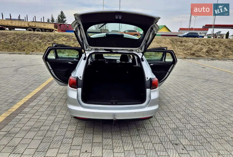 Универсал Opel Astra 2020 в Кропивницком