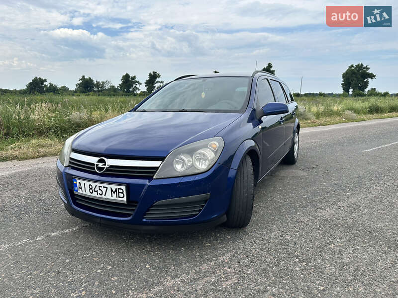 Универсал Opel Astra 2005 в Василькове