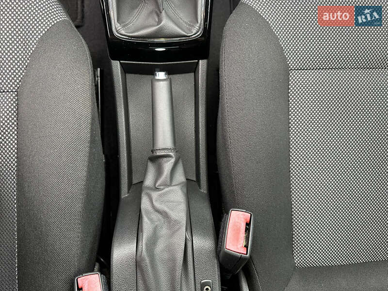 Универсал Opel Astra 2010 в Луцке