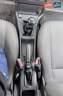 Седан Opel Astra 2006 в 