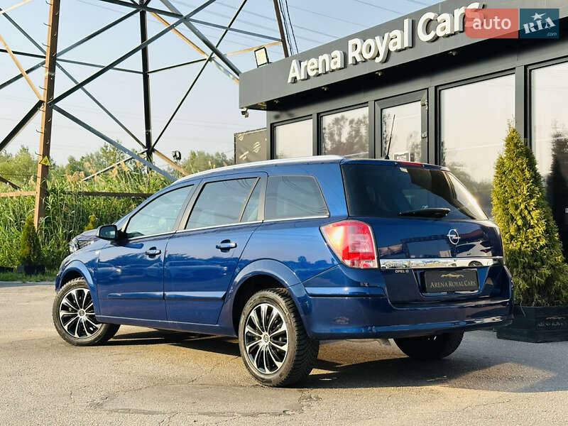 Универсал Opel Astra 2009 в Харькове