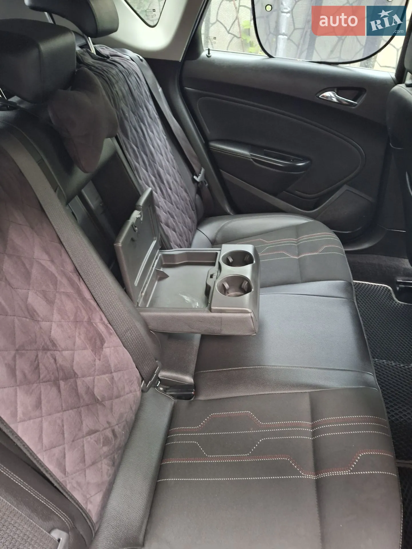 2012 Opel Astra - мініатюра 8