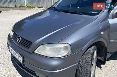 Седан Opel Astra 2007 в Рівному