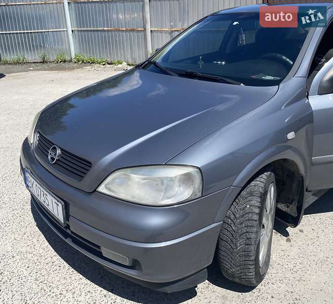 Opel Astra 2007