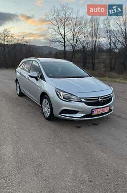 Универсал Opel Astra 2019 в 