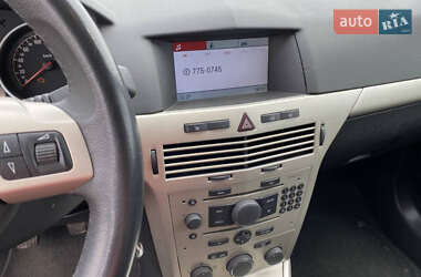 Универсал Opel Astra 2007 в 