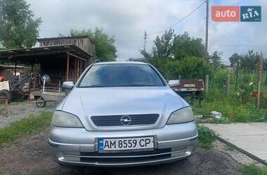 Универсал Opel Astra 2003 в Звягеле