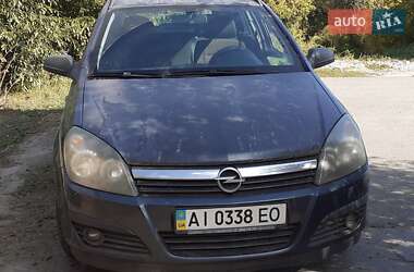 Універсал Opel Astra 2006 в Гостомелі