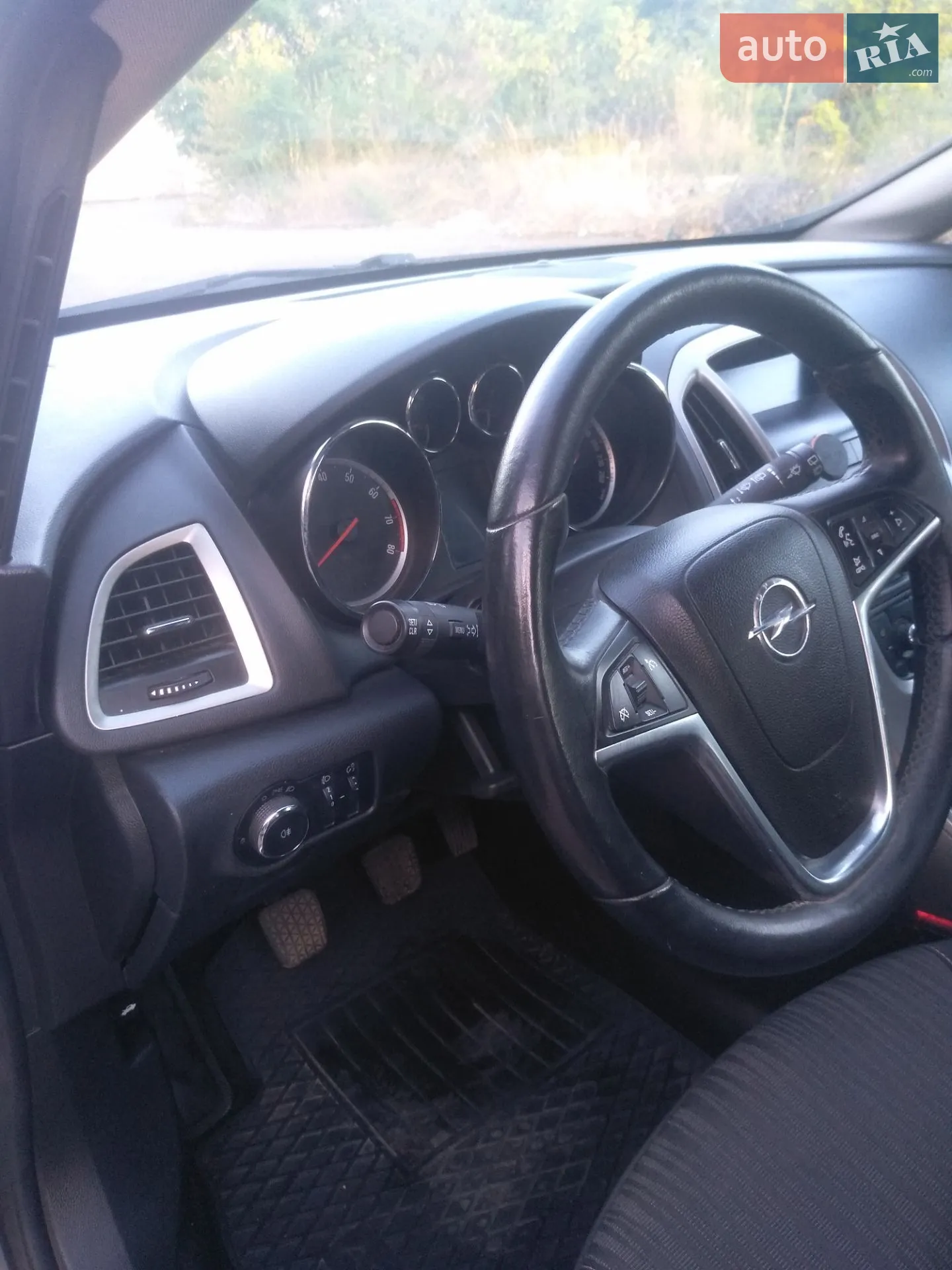 2011 Opel Astra - мініатюра 29