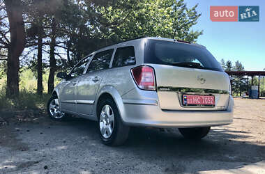 Универсал Opel Astra 2008 в 