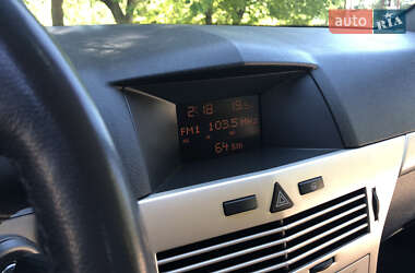Универсал Opel Astra 2008 в 