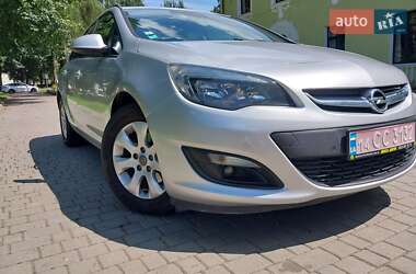Универсал Opel Astra 2015 в 
