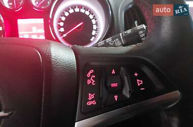 Универсал Opel Astra 2015 в 