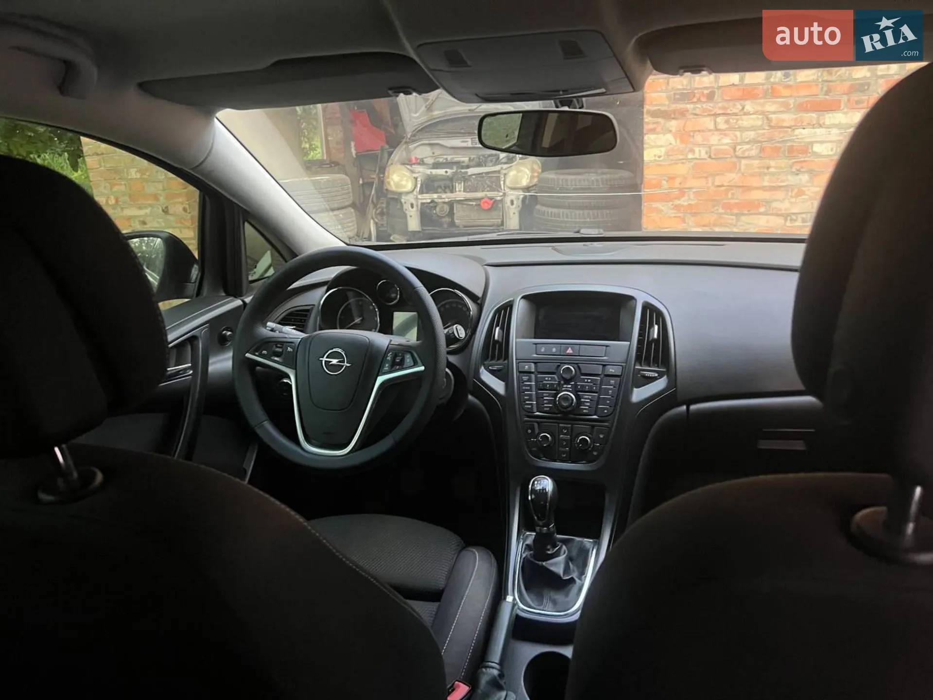 2011 Opel Astra - мініатюра 12