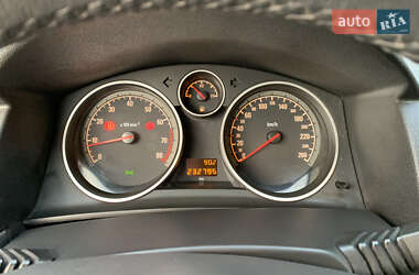 Универсал Opel Astra 2009 в 