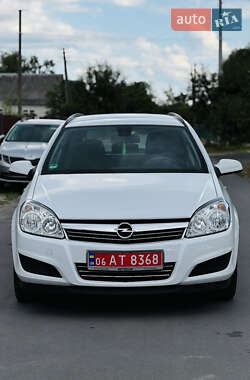 Универсал Opel Astra 2008 в 