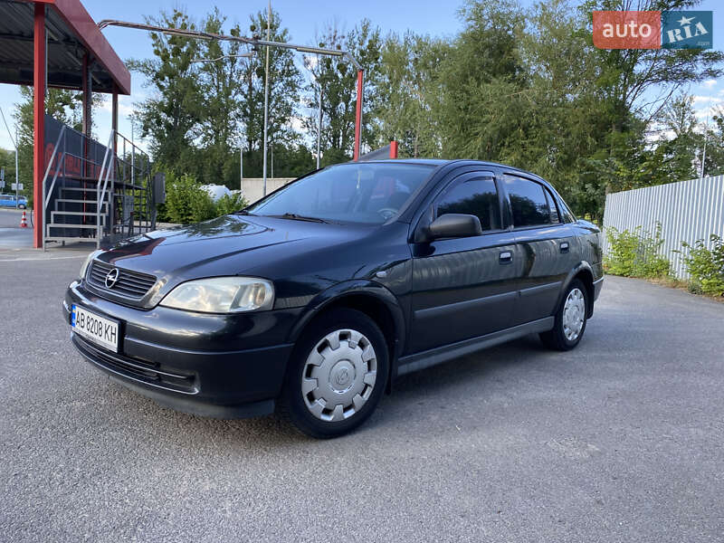 Седан Opel Astra 2007 в 