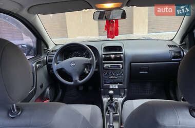 Седан Opel Astra 2007 в 