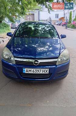 Универсал Opel Astra 2005 в Житомире