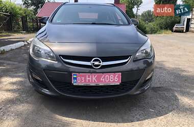 Универсал Opel Astra 2012 в 