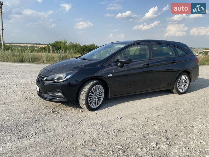 Универсал Opel Astra 2016 в Каменском