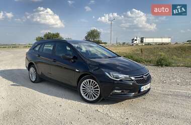 Opel Astra 2016
