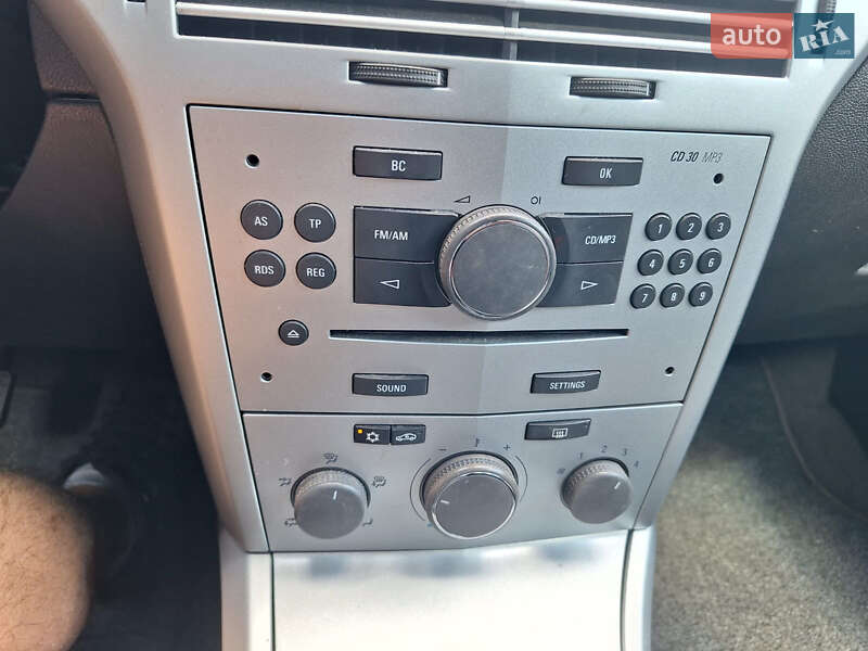 Универсал Opel Astra 2009 в Виннице