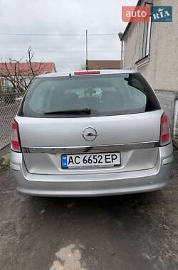 Универсал Opel Astra 2008 в 