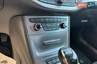 Универсал Opel Astra 2018 в 