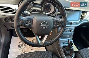 Универсал Opel Astra 2018 в 
