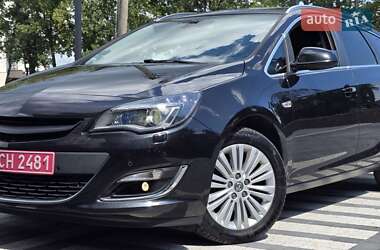 Универсал Opel Astra 2015 в 