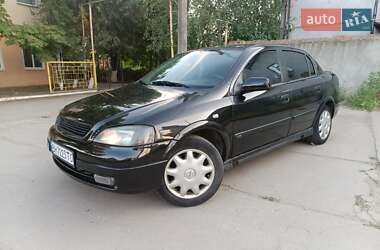 Седан Opel Astra 2008 в Новому Бузі