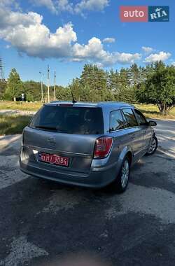 Универсал Opel Astra 2008 в 