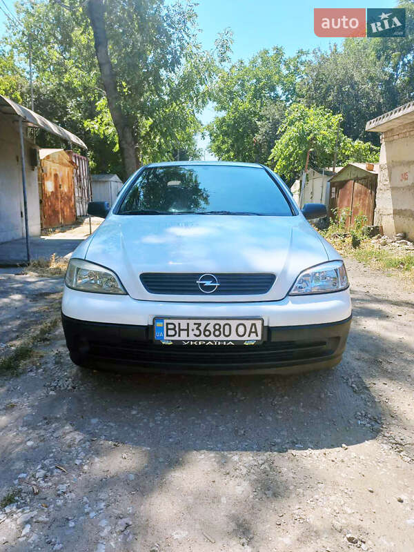 Хэтчбек Opel Astra 1998 в Одессе