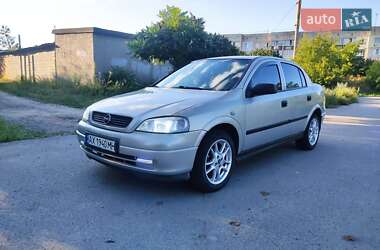 Седан Opel Astra 2006 в Харкові