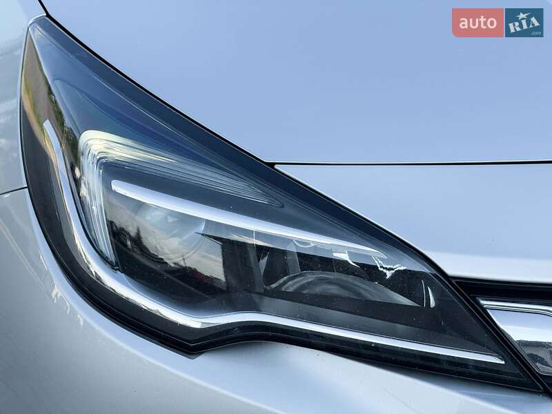 Универсал Opel Astra 2016 в Луцке