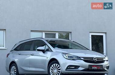Універсал Opel Astra 2016 в Луцьку