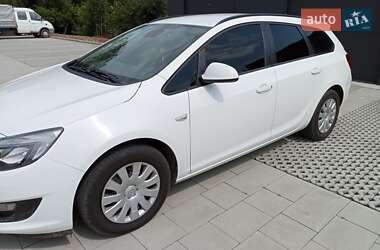 Универсал Opel Astra 2015 в 