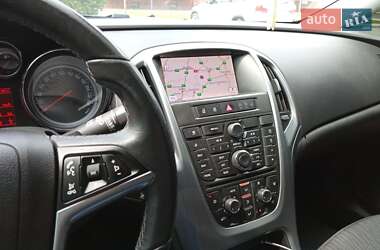 Универсал Opel Astra 2015 в 