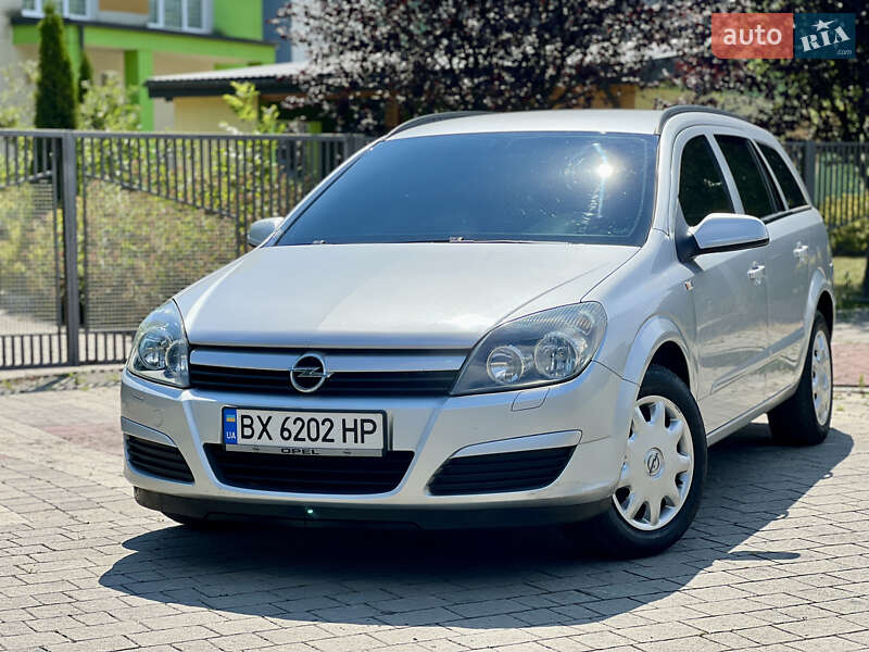 Универсал Opel Astra 2005 в 