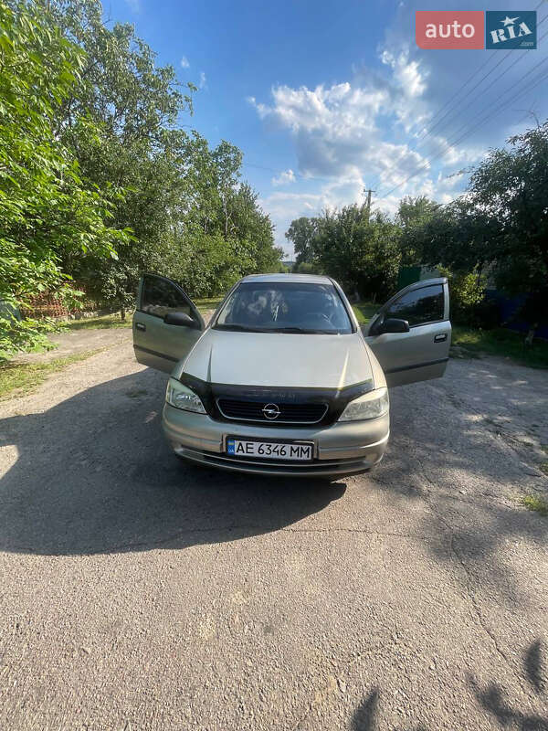 Opel Astra 2007