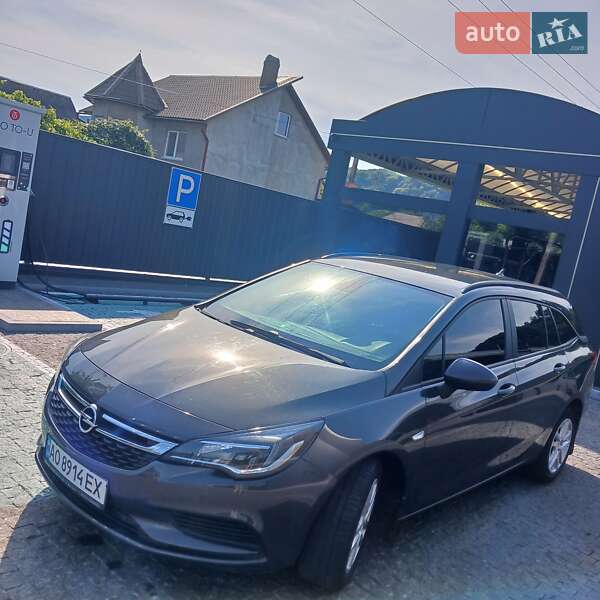 Opel Astra 2016