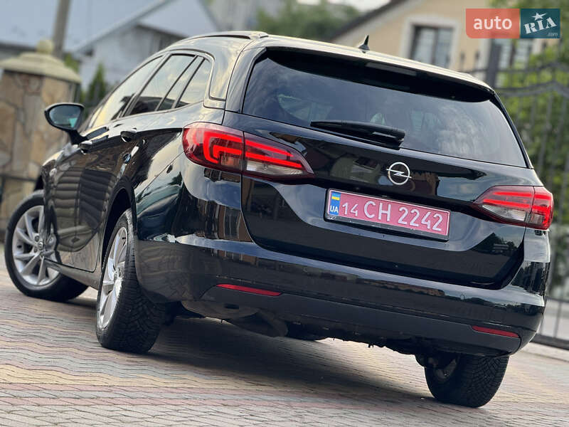 Универсал Opel Astra 2020 в Самборе