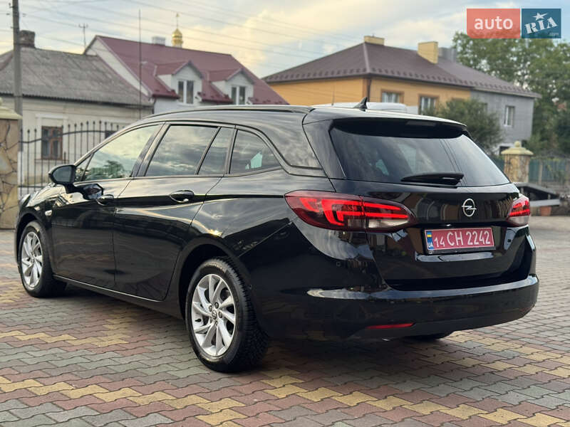 Универсал Opel Astra 2020 в Самборе