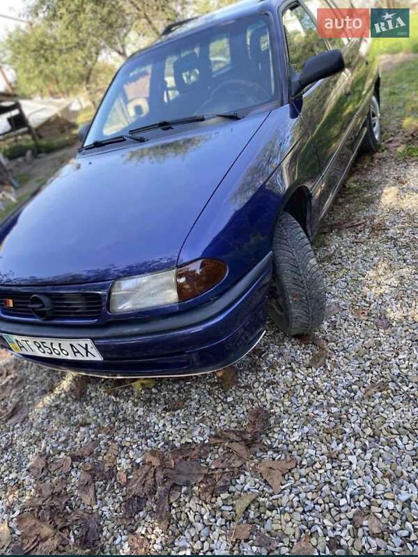 Универсал Opel Astra 1997 в Ивано-Франковске