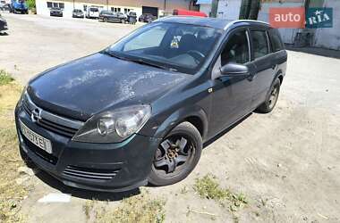 Универсал Opel Astra 2004 в Киеве