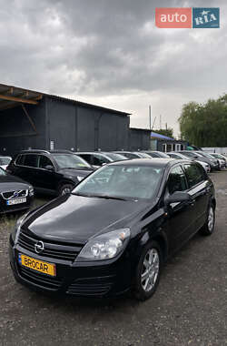 Хэтчбек Opel Astra 2005 в Луцке