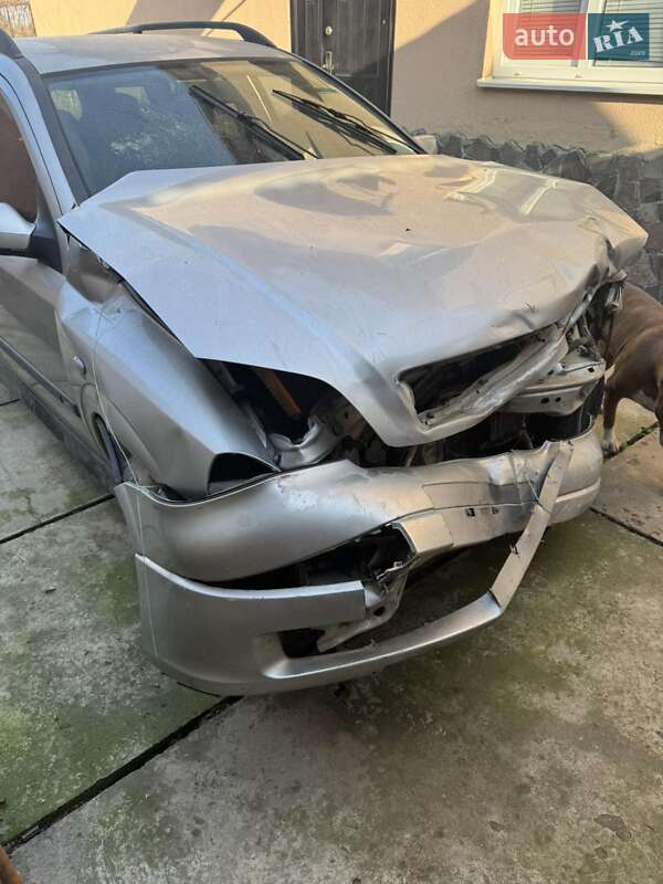 Универсал Opel Astra 2002 в Виноградове