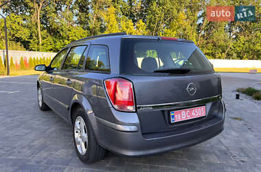 Універсал Opel Astra 2008 в 